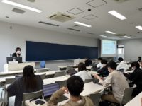 さる4月24日、大正大学にて代表 田尻がゲストスピーカーとして講義をさせて頂きました。
